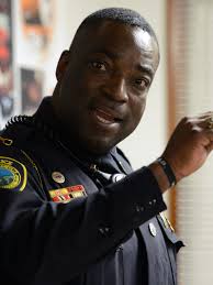 Sheriff welcomes Eberhardt back to force following recent acquittal