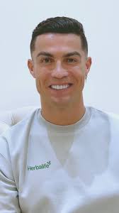 We’re excited to continue our relationship with global superstar @Cristiano  Ronaldo #LiveYourBestLife #Herbalife