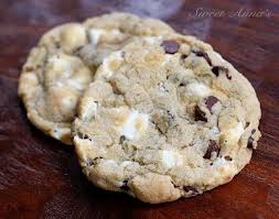 Gooey Marshmallow Chocolate Chip Cookies Sweet Anna S Chocolate Chip Marshmallow Cookies Chocolate Chip Cookies Super Cookies