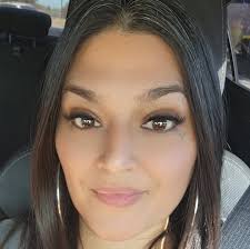 I'm trying to see if I'm old; how do yall stream your music? I'm a loyal  Pandora user since it came out 🫣