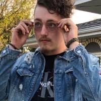 20+ "Jackson Decker" profiles