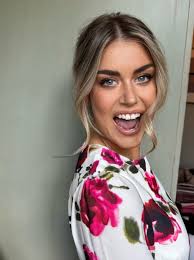 Daisy Payne (@gardentogarnish)