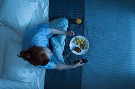 Why Eating In Bed Is Bad For You