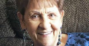 Vicki Hull's Instagram, Twitter & Facebook