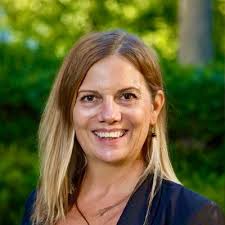 Today I graduated at the Griffith University for my Post Graduate  Certificate in First Peoples Community Practice. I never thought I'd ever  go to Uni, in fact I ran from it all