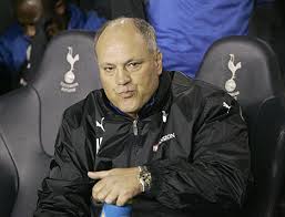 Martin jol says spurs have missed their best chance at the title #tottenhamhotspurfc #martinjol gave him photo album that i made of the spurs legends night we had last year, prior to the 2nd leg. Martin Jol Led Spurs To Two Fifth Placed Finishes Before Being Sacked Ninety Minutes Online