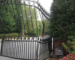 We are also a supplier of various automatic gate choices. Local Gate Repair Services 503 966 8203