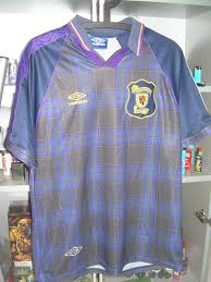 Kroatien gegen tschechien ist das 1. Scotland Home Fussball Trikots 1994 1996