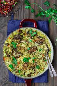 From breakfast to dessert, here are a few of the best easy rice a few crunchy bits pack this middle eastern rice recipe with texture and flavor. Middle Eastern Chicken And Rice Video The Mediterranean Dish