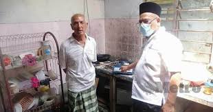 Pemohon bsh yang berstatus warga emas sebatang kara perlulah memenuhi kelayakan seperti berikut: Anak Hilangkan Diri Warga Emas Hidup Sebatang Kara Makan Nasi Dengan Garam Sahaja