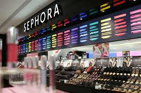 Совсем недавно марка sephora выпустила потрясающе яркую линейку жидких помад sephora cream lip stain! A Woman Claimed Sephora Lipstick Samples Gave Her Herpes