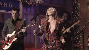 Nbc's saturday night live skipped the show's traditional cold open skit and instead. Miley Cyrus Performing Live On Saturday Night Live In New York Sawfirst