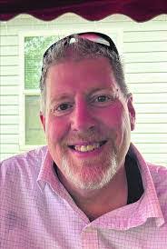 Daniel Bolles's Instagram, Twitter & Facebook