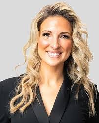 Marisa Forman's Instagram, Twitter & Facebook