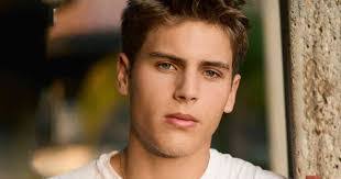 Sabrina Hepler's Instagram, Twitter & Facebook