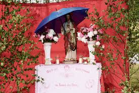 Hinsichtlich der urlaubsplanung ist fronleichnam wegen der bauernregeln interessant. Pfyngay3lvcylm