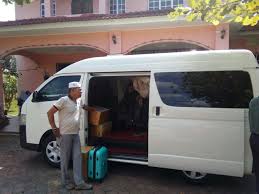 Katanya tak ada keberanian lagi nak melancong ke. Sewa Toyota Van Hiace Dengan Pemandu Di Kelantan Kereta Sewa Kelantan Van Sewa Kelantan