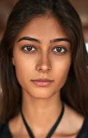 However blue eyes, still require the recessive gene present so as to pass it on to an offspring. Hair Black Short Straight 59 Ideas Brown Eyes Black Hair Straight Black Hair Dark Beauty