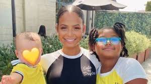 10.03.2021 10:31 | son güncelleme: Christina Milian La Compagne De Matt Pokora Partage Une Video Trop Mignonne De Leur Fils Isaiah Sur Buzz Insolite Et Culture