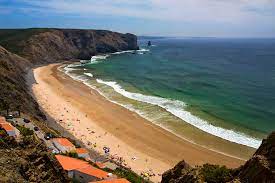 The population in 2011 was 5,884, in an area of 323.50 km². Praia Da Arrifana Beach Aljezur Algarve
