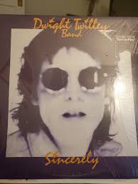 4 Three Dog Night Vinyl Records. 대자과고 ZHRHEDUE-NIGHTNATURALLY Шес NIGHT  NATURALLY THRELOCNIGH NIGHT 迷 СОС ΣОС NIGHT NIGHT ROGND ПТТаеМТ መብሎማጉ6/ን  FREE HO DOG