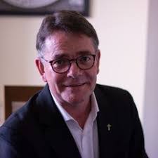 Elba Ramos's Instagram, Twitter & Facebook