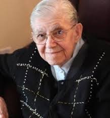 Ana Cruzado's Instagram, Twitter & Facebook