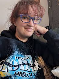 Social Media Etiquette in Online Communities