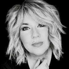 Vanessa Parvin's Instagram, Twitter & Facebook