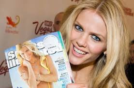 Stunning full art body painting 2011. Brooklyn Decker Hat Die Ehre Titelgirl Der Sports Illustrated Swimsuit 2010 Zu Sein Stuttgarter Nachrichten