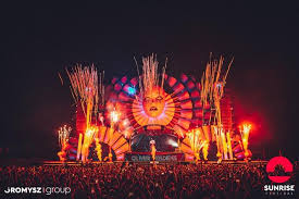 Maybe you would like to learn more about one of these? Sunrise Festival 2021 Data Bilety Miejsce Gwiazdy Kiedy I Gdzie Sunrise 2021 Eska Pl