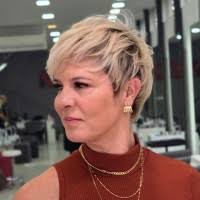 30+ "Tess Hoff" profiles