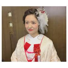 白無垢 洋髪 和装に合う可愛いヘアアレンジ 髪型まとめ marry マリー 白無垢 髪型 成人式 ヘアスタイル モダン ウェディング ヘアスタイル
