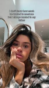 Francine Post's Instagram, Twitter & Facebook