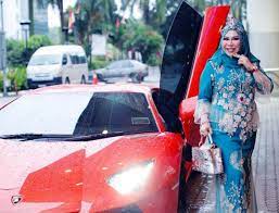 Apa nak buat dengan lambo ini? 3 Gambar Kereta Mewah Milik Datuk Seri Vida Oh Media