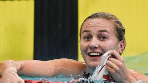 Ariarne Titmus breaks 400m freestyle world record at Australian swimming  trials, time