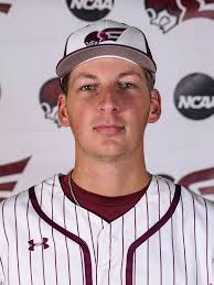 Kyle Knoll's Instagram, Twitter & Facebook