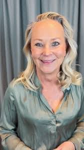 Jade Broussard's Instagram, Twitter & Facebook