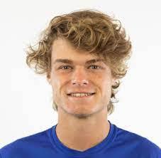 Abby Derosia's Instagram, Twitter & Facebook