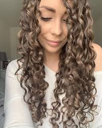 Apple Cider Vinegar Rinse Acv In 2020 Curly Hair Styles Curly Hair Care Hair Beauty