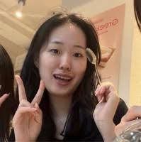 Yeonsoo In”님의 프로필 300+