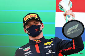 Begin 2020 tekende hij echter een nieuw contract bij red bull racing die gepaard ging met een flinke salarisverhoging. Verstappen How About We Focus On Our Race Grand Prix 247