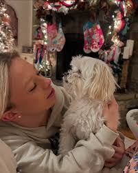 Holly Wooten's Instagram, Twitter & Facebook