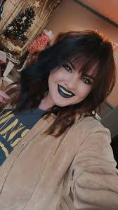 Latisha Arthur's Instagram, Twitter & Facebook