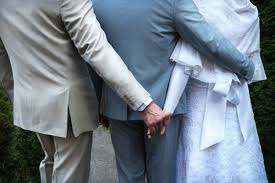 Perselingkuhan dan Celaka-celaka yang Ditimbulkan Kemudian... Halaman all -  Kompas.com