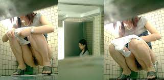 生々しすぎるガチ素人の放尿シーン！！女子トイレ盗撮画像！！ | 素人エロ画像やったる夫