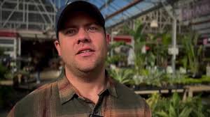 20% off all houseplants and free pot up when you buy a houseplant and a  pot!