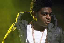 Kodak Black pays rent for nearly 30 families facing eviction