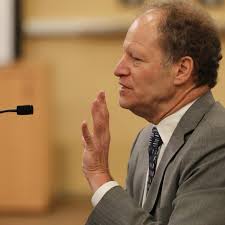 Top UCF post contenders are 2 MDs, Texas leader