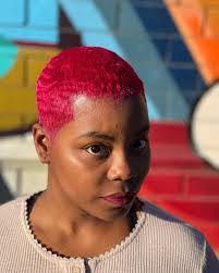 Stephen Tapley's Instagram, Twitter & Facebook